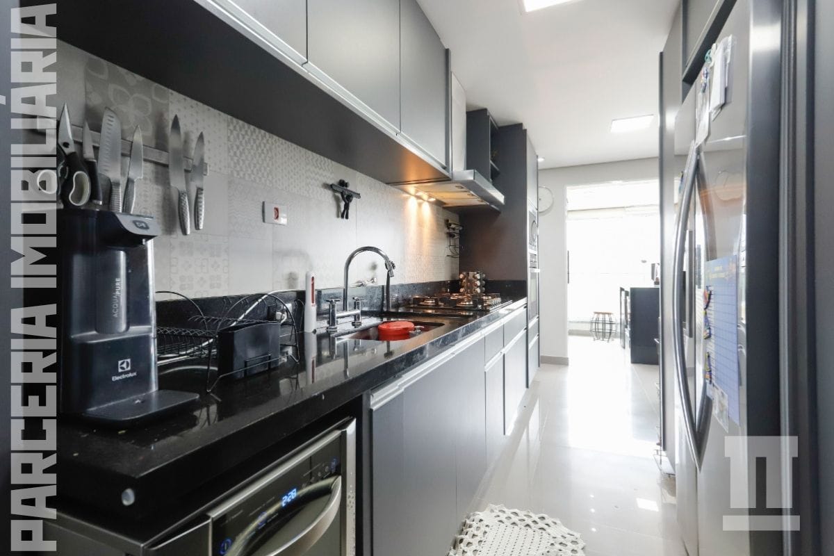 Vanguarda, Vila Anastácio: 3 suítes, mobiliado, um achado por R$ 2.300.000