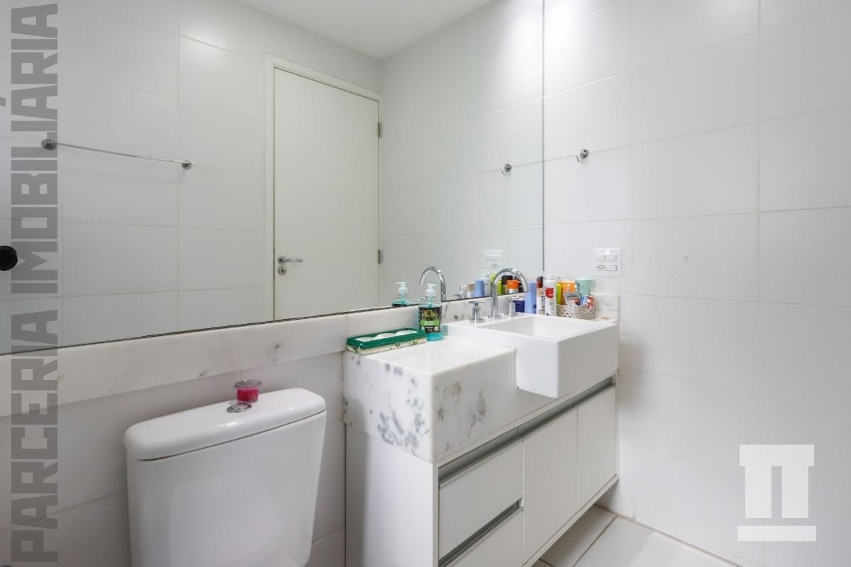 Vanguarda, Vila Anastácio: 3 suítes, mobiliado, um achado por R$ 2.300.000